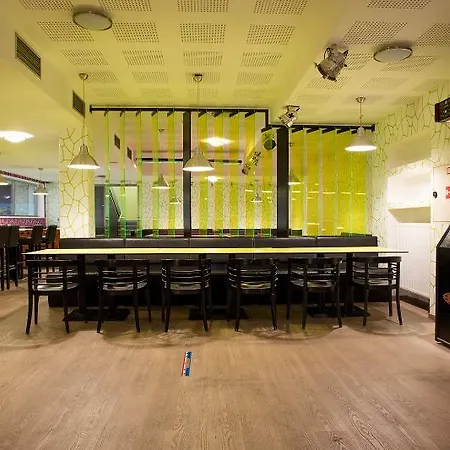 Academic & Congress Centre 4* 로스토키