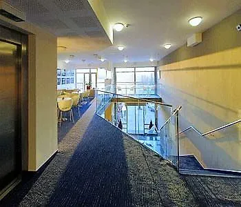 Szálloda Academic & Congress Centre Roztoky
