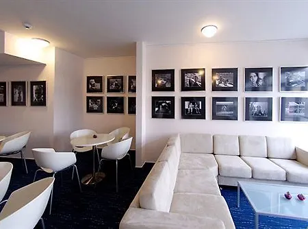 Academic & Congress Centre 4* Roztoky