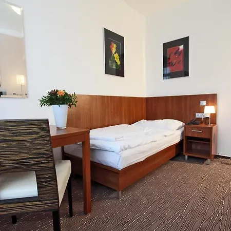Academic & Congress Centre 4*