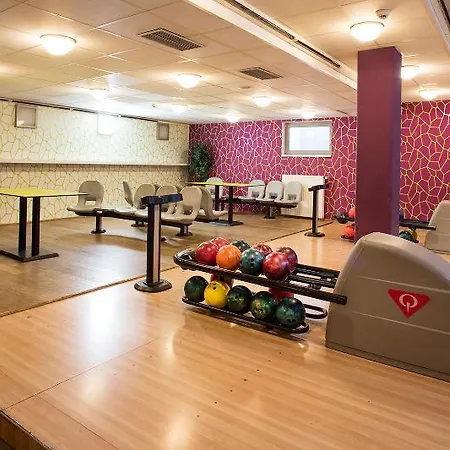 Academic & Congress Centre Szálloda 4*